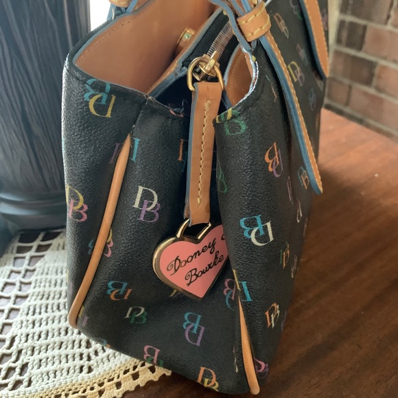 Vintage Dooney & Bourke Handbag - Picture 2 of 3
